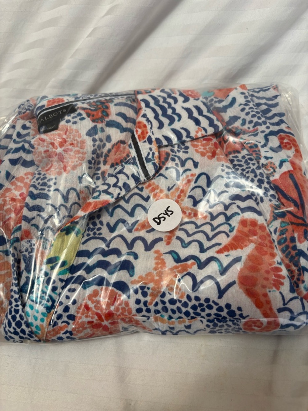 Talbots Beach Shirt Coverup XS Seahorse Button Up Cotton Nautical Coastal - Picture 15 of 16